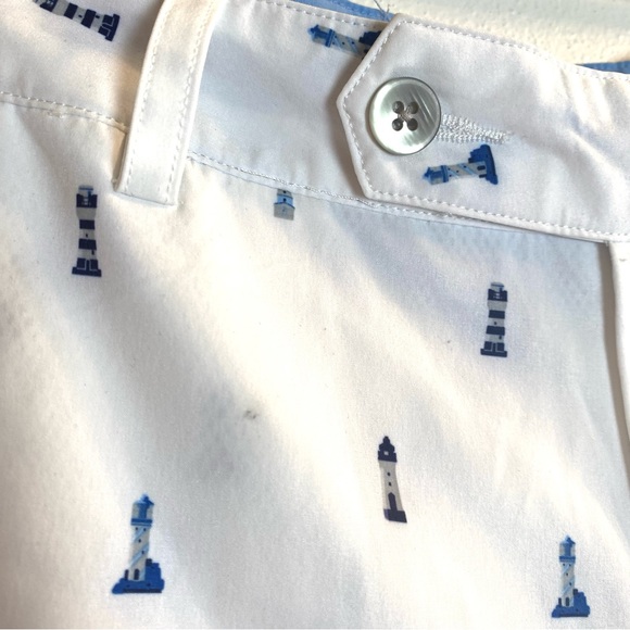 Fairway & Greene Larson Tech Golf Shorts in White Safe Harbor, Size 34 - Picture 7 of 9